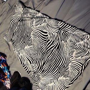 Stretchy A-line zebra skirt size XS